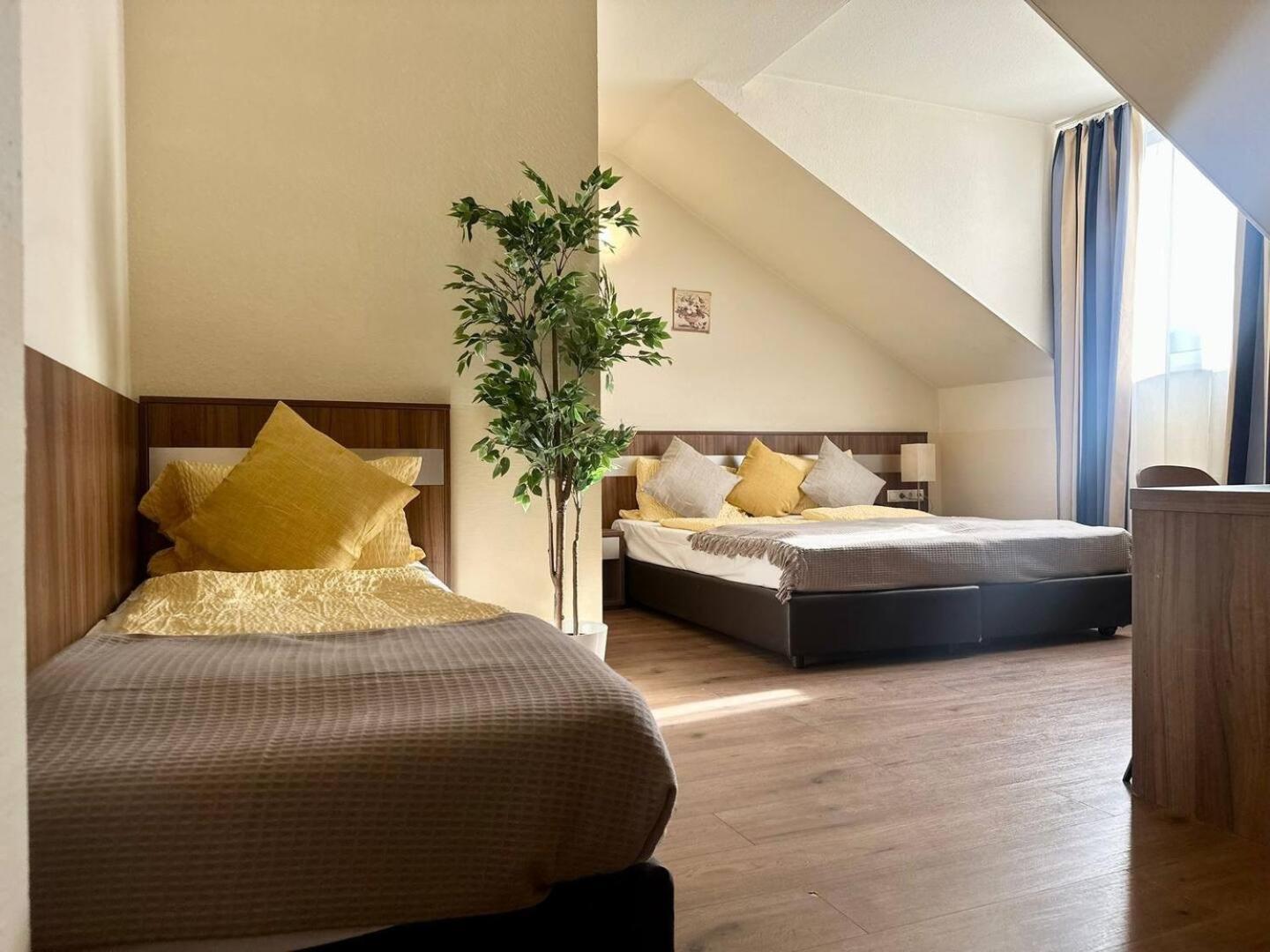 Apartment Paid Parking I Calm Location I 10 Minutes To S-bahn Wien